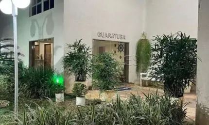 Apartamento com 4 quartos para alugar no Pitangueiras, Guarujá 