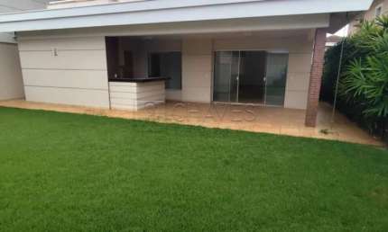 Sobrado de 3 suítes à venda no Condomínio Quinta do Golfe, 228 m², Vila do Golf zona sul de Ribeirão Preto