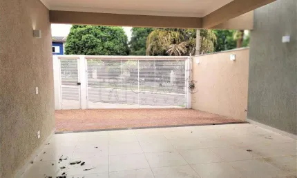 Casa térrea de 3 Suítes no Condomínio Vila Tambaú, 250m²,  Jardim Botânico, Zona Sul de Ribeirão Preto