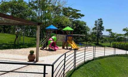Casa térrea de 4 suítes à venda no Condomínio Terras de Siena, 263m², Vila do Golf zona sul de Ribeirão Preto