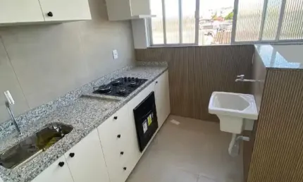 Apartamento com 2 quartos para alugar na Rua Doutor Télio Barreto, fundos, Centro, Macaé