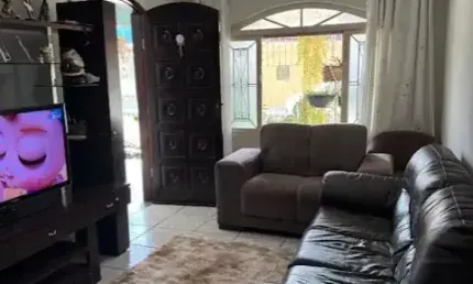 Casa Térrea Aceita permuta por Apartamento  de dois dormitorios