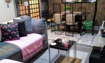 Imperdível oportunidade: Casa à venda em São Paulo-SP, Vila Califórnia, 2 quartos, 1 suíte, 2 banheiros, 4 vagas e 300m²!