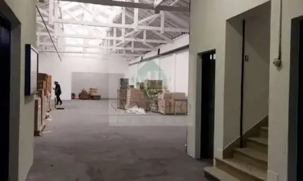 Galpão comercial para locação em são caetano do sul-sp, bairro ?! 2 salas, 3 banheiros, 400m² de área!