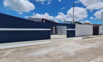 Casa com 02 quartos, sendo 01 suíte no Bosque das Colinas, São J. Mipibu RN