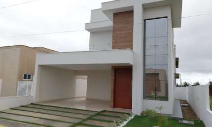 Casa Duplex com 137m² - 03 suítes em Condomínio, Fechado em Nova Esperança, Parnamirim RN