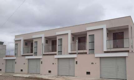 Casa Dúplex com 02 quartos em Nova Esperança – Parnamirim RN