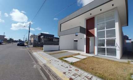 Casa com 115m2 - 03 dormitórios em Condomínio Fechado - Nova Esperança, Parnamirim RN.