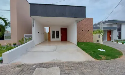 Casa com 03 quartos, sendo 2 suítes, Condomínio em Cajupiranga, Parnamirim RN