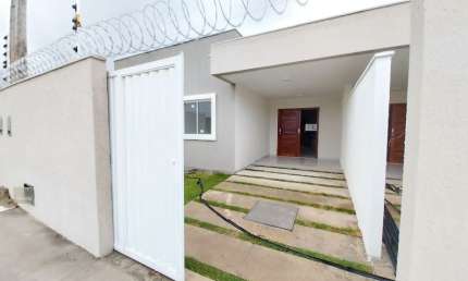 Casa com 02 quartos, sendo 01 suíte em Nova Esperança, Parnamirim RN