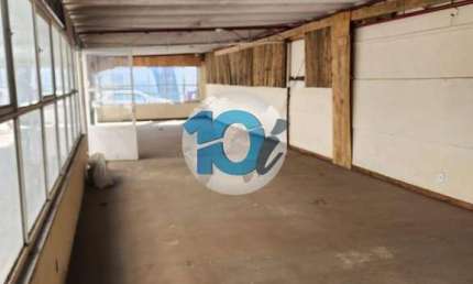 CASA 3 QUARTOS SENDO 1 SUÍTE E GALPÃO- ATERRADO VR, Aterrado, Volta Redonda - RJ