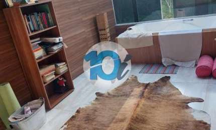 CASA DUPLEX COM SUÍTE - BAIRRO DE FÁTIMA, Califórnia Da Barra, Barra do Pirai - RJ