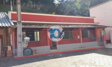 CASA COM 3 QUARTOS SENDO 1 SUÍTE- STª RITA MG, centro, Santa Rita de Jacutinga - MG