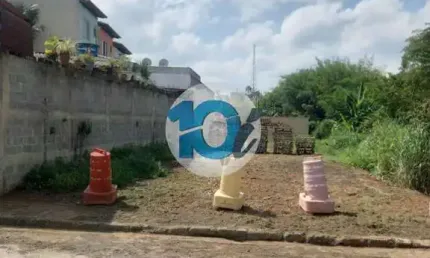 Apartamento à venda na Rua B, Parque das Garças, Volta Redonda