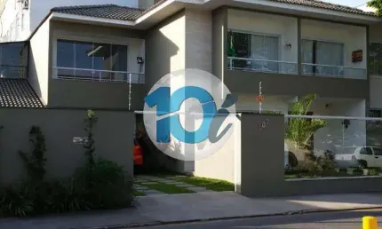 Apartamento com 3 quartos à venda na Avenida das Magnólias, Vila Mury, Volta Redonda