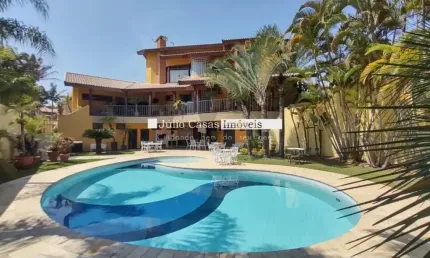 Casa a venda com 3 quartos, 3 suítes e 170m2 no Condomínio Villa do Bosque - Sorocaba