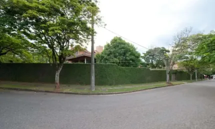 Locação de casa comercial em avenida de grande movimento na cidade