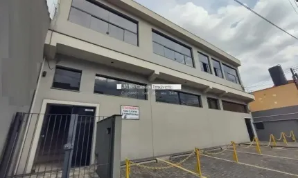 Prédio Comercial para alugar com 624m² na Avenida Dom Aguirre - Sorocaba