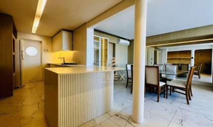 VENDA: Apartamento SEMIMOBILIADO com 4 Dormitórios, sendo 2 Suítes - Centro - Itajaí/SC