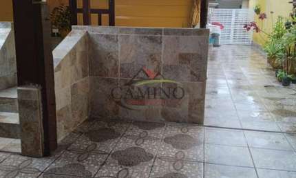 CASA COM ENTRADA COMPARTILHADA COM UM MORADOR DA CASA DO FUNDO / NÃO ACEITA ANIMAL