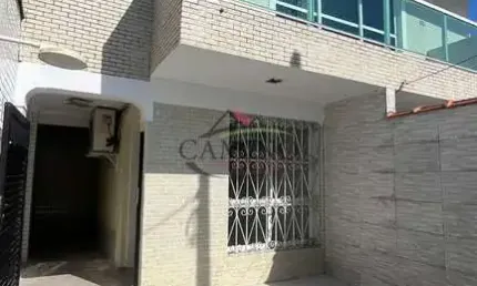 Casa com 2 quartos à venda na Rua Presidente Kennedy, Jardim Helena Maria, Guarujá