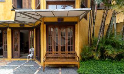 Casa com 4 quartos à venda na Rua Guararapes, Lapa, São Paulo