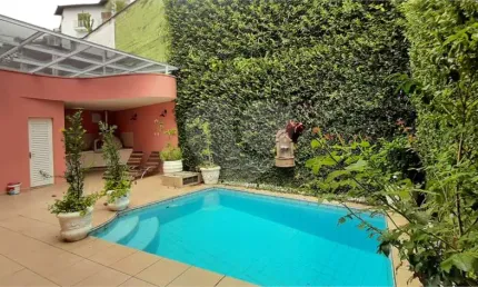 Sobrado com 4 quartos à venda em Jardim Franca - SP