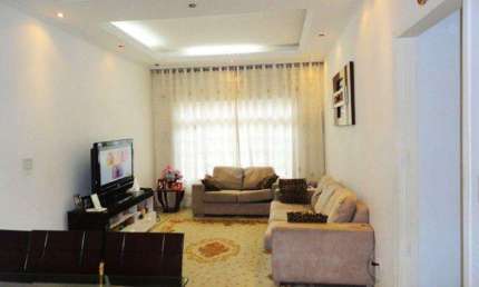 Casa térrea com 3 quartos à venda em Vila Galvão - SP