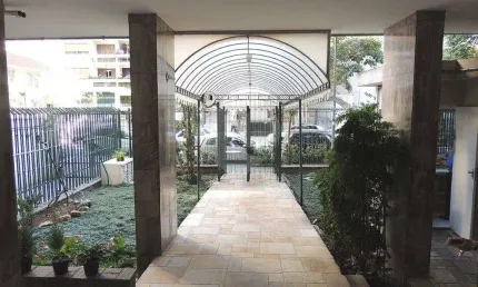 Apartamento com 3 quartos à venda em Bela Vista - SP