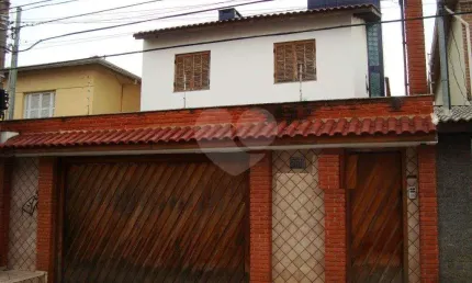 Sobrado com 4 quartos à venda em Santa Teresinha - SP