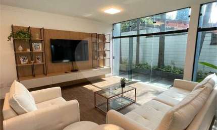 Casa com 5 quartos à venda na Rua Professor Pedro Pedreschi, Tremembé, São Paulo