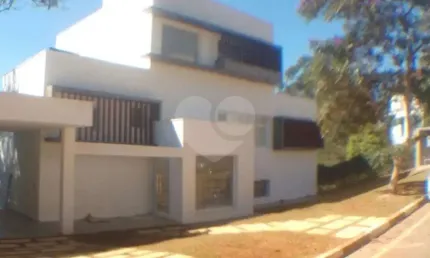 Sobrado com 3 quartos à venda em Seerra Da Cantareira - SP