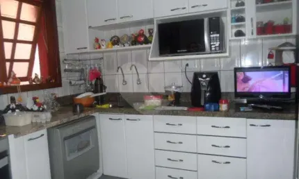 Prédio inteiro com 4 quartos à venda em água fria - sp