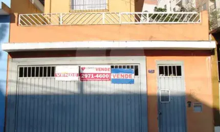 Casa térrea com 4 quartos à venda em Vila Pita - SP