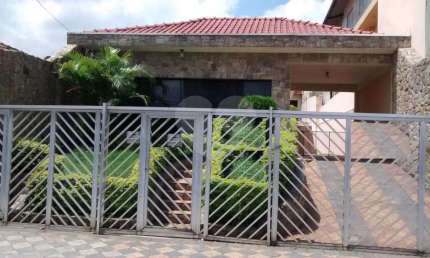 Casa térrea com 2 quartos à venda em Vila Paiva - SP