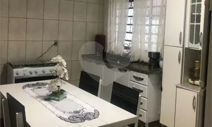 Casa com 2 quartos à venda na Avenida Madame Curie, Jardim Dourado, Guarulhos