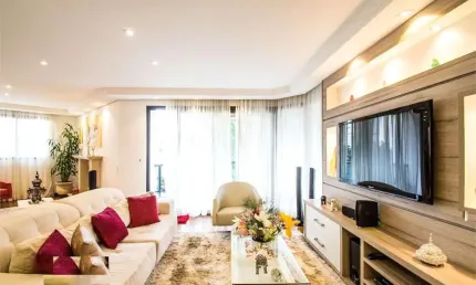 Apartamento com 4 quartos à venda em Aclimação - SP
