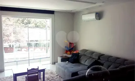 Casa com 3 quartos à venda na Rua Maria Roque, Imirim, São Paulo