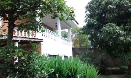 Casa com 4 quartos à venda na Doutor Amadeu Mendes Da Silva Neto, Capoavinha, Mairiporã