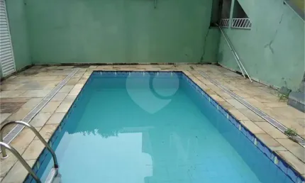 Casa com 2 quartos à venda na Rua Maestro Bortolucci, Tremembé, São Paulo