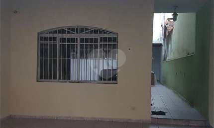 Sobrado com 3 quartos à venda em Jardim Valéria - SP