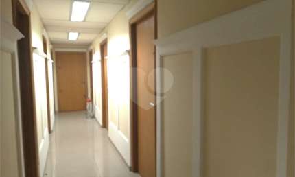 Prédio inteiro à venda ou para locação em Limão - SP