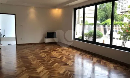 Casa com 4 quartos à venda na Rua Paderewsky, Santana, São Paulo