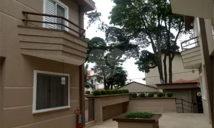 Condomínio com 3 quartos à venda em Vila Santos - SP