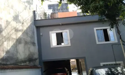 Sobrado com 4 quartos à venda em Parque Peruche - SP
