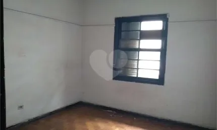 Prédio à venda na Rua Voluntários da Pátria, Santana, São Paulo