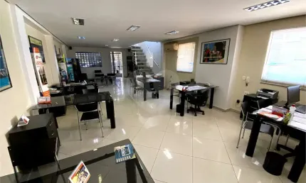 Prédio inteiro à venda ou para locação em água fria - sp