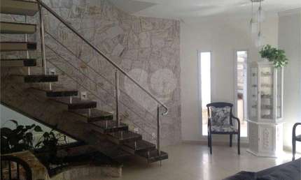Casa com 4 quartos à venda na Noel Rosa, Solemar, Praia Grande