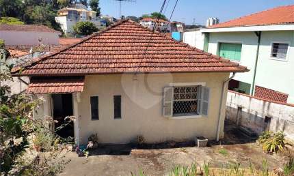 Casa térrea com 3 quartos à venda em Horto Florestal - SP
