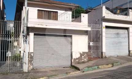 Casa térrea com 4 quartos à venda em Vila Invernada - SP